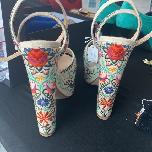 Sergio Rossi platforms wedge heels embroidered